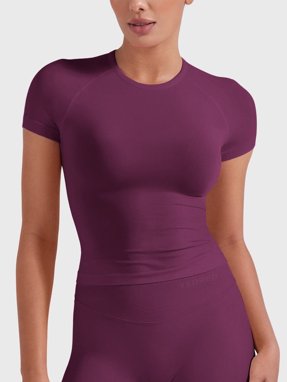 Yeoreo Ease Seamless Short Sleeve Top - Black Cherry, Size XS